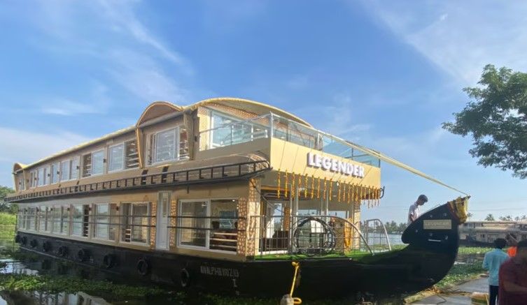 Anugraha Houseboats 