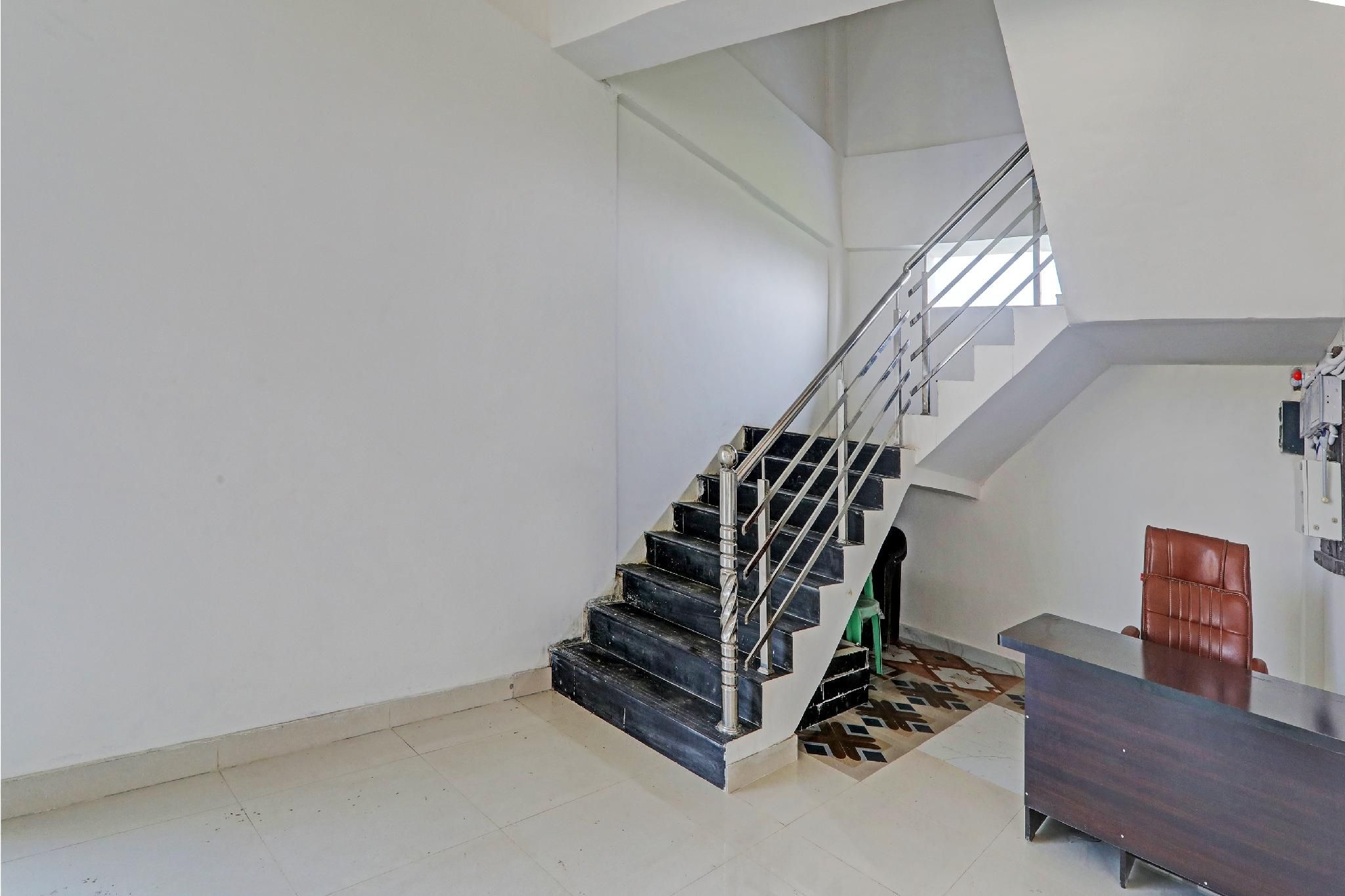 Hotel O Home Purusottam Marriage Lawn And Hotel