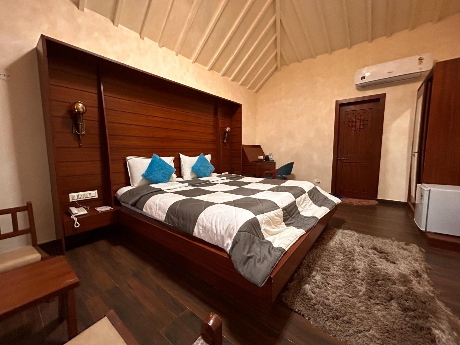 1 King Bed Executive Floor