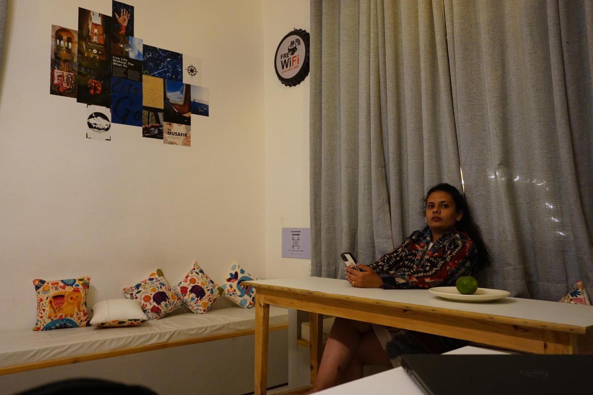 Shared lounge/TV area