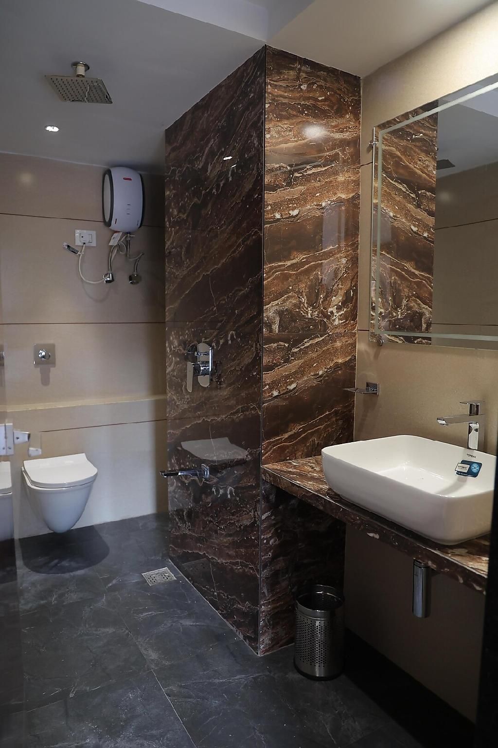 Hotel Food Plaza Deluxe Double or Twin 3