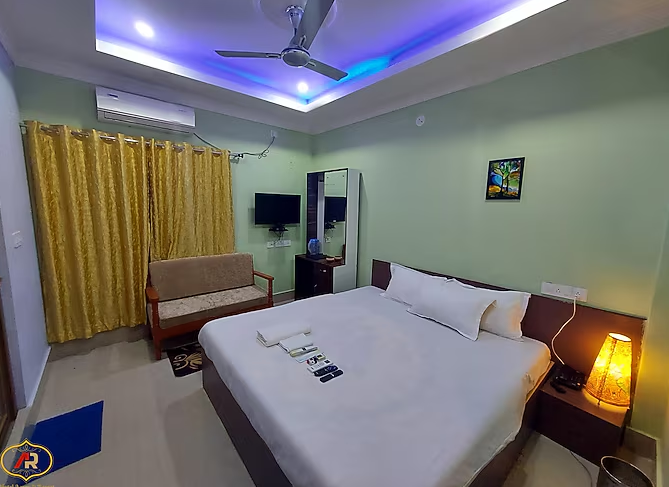 Hotel Aayes & Resort Standard Double Room 3
