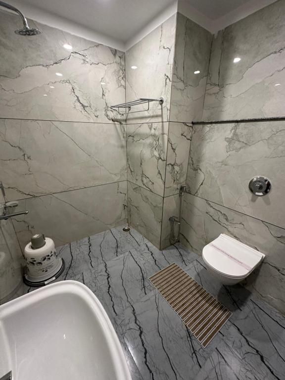 Opulence Resort Deluxe Room 3