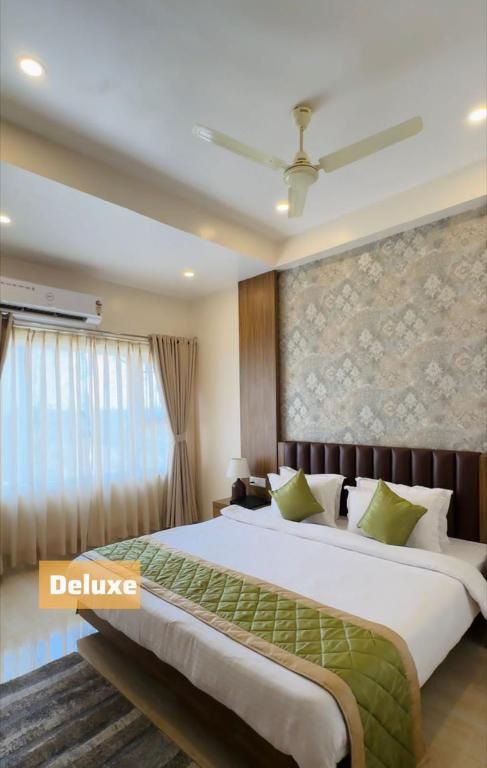 Opulence Resort Deluxe Room