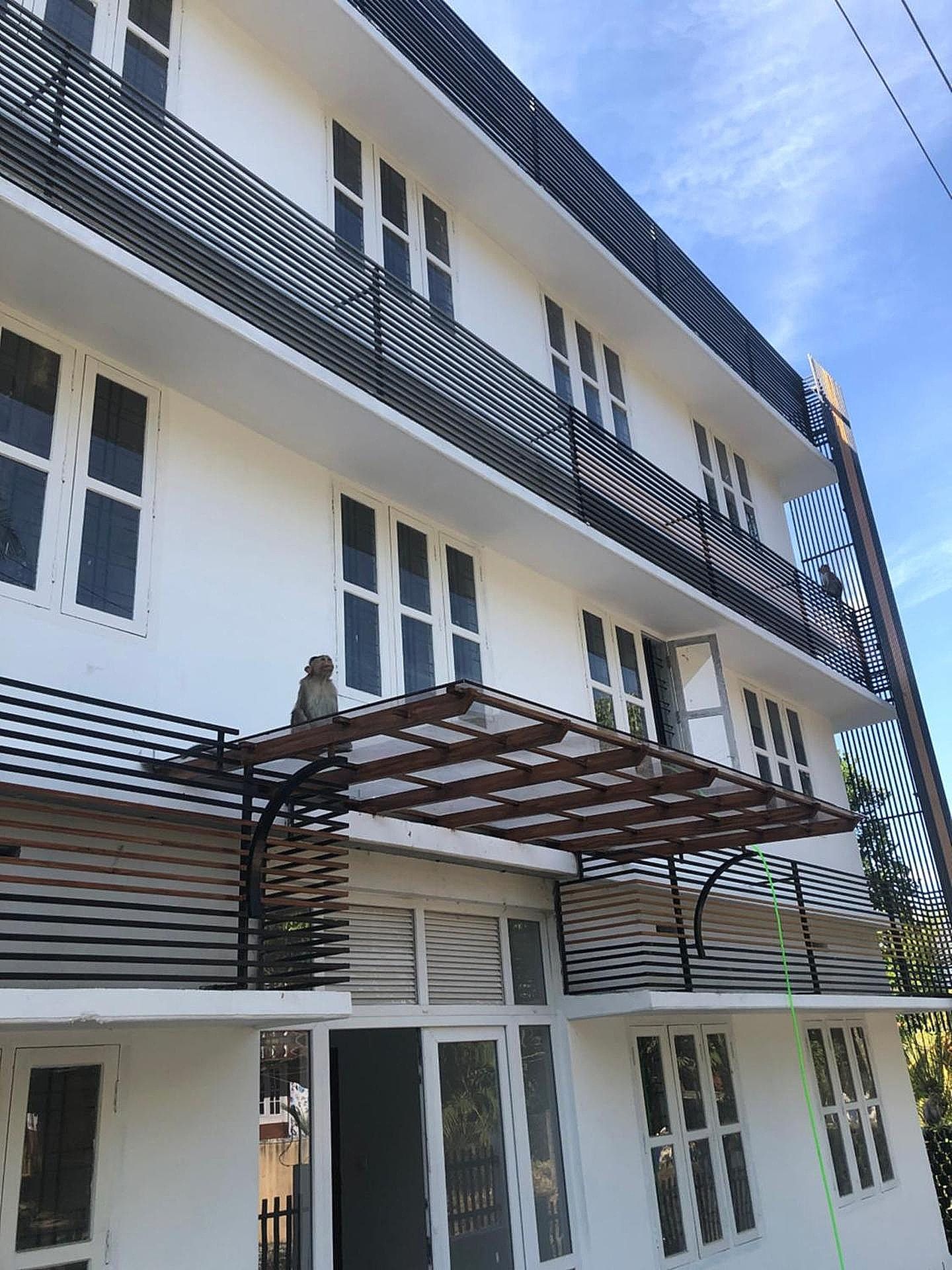 Raveendra Inn