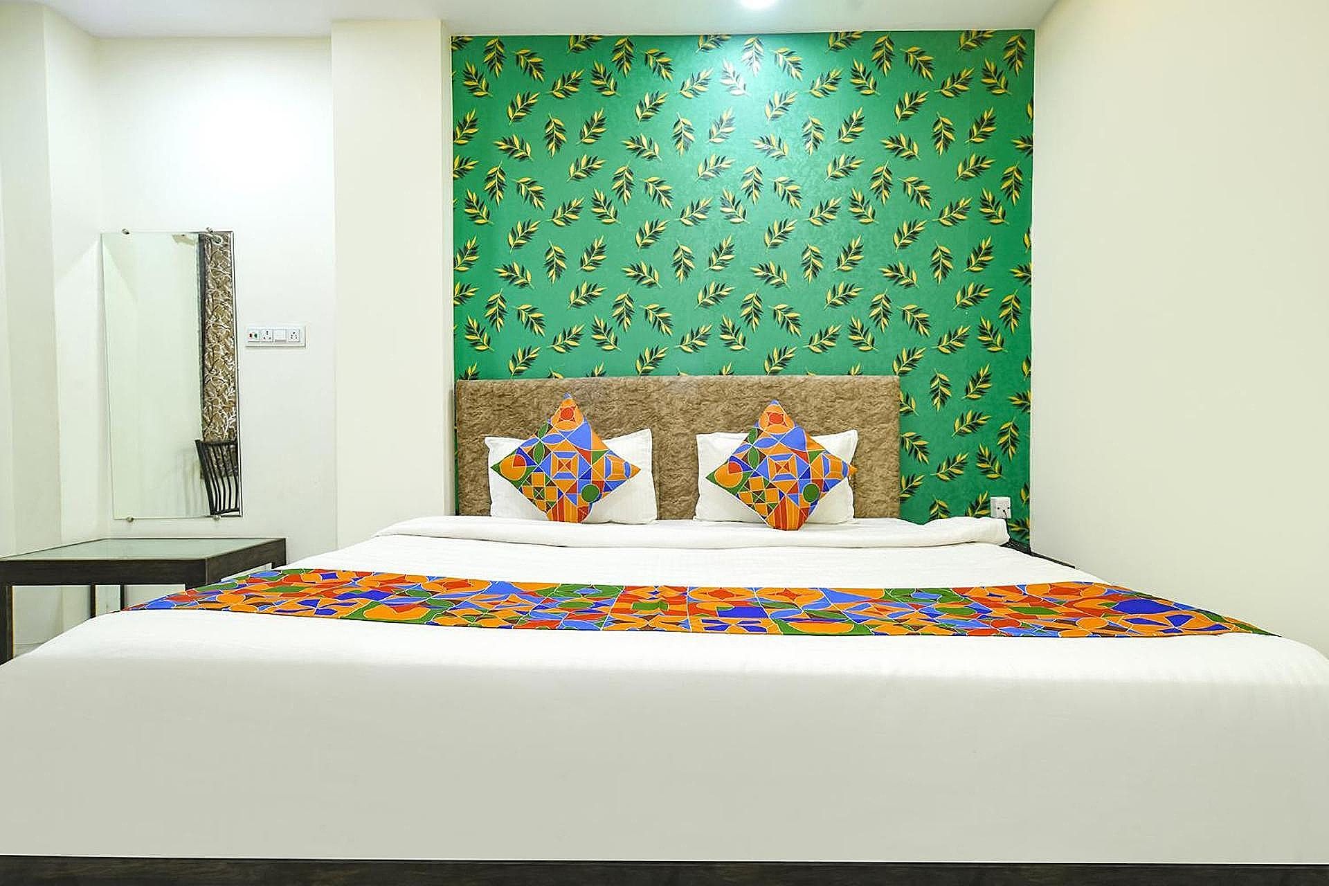 OYO HOTEL DEV SHREE Family Room