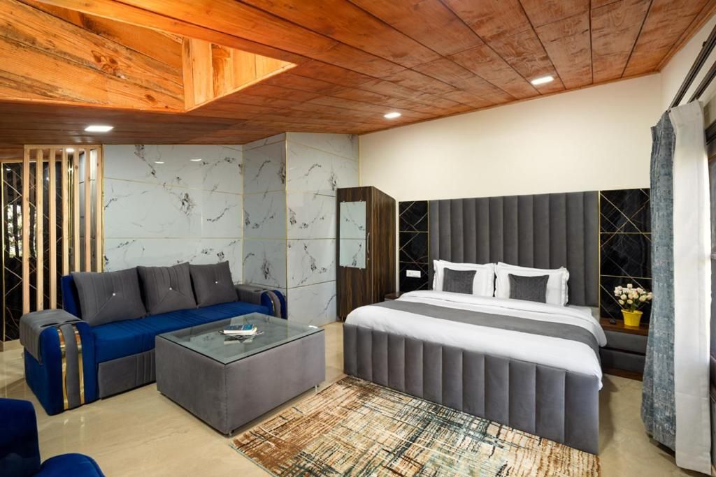 Terrace Room