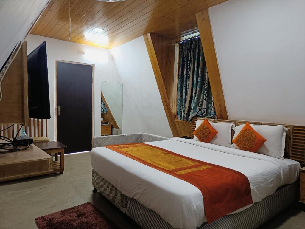 Sambodhi Retreat Deluxe Room 3