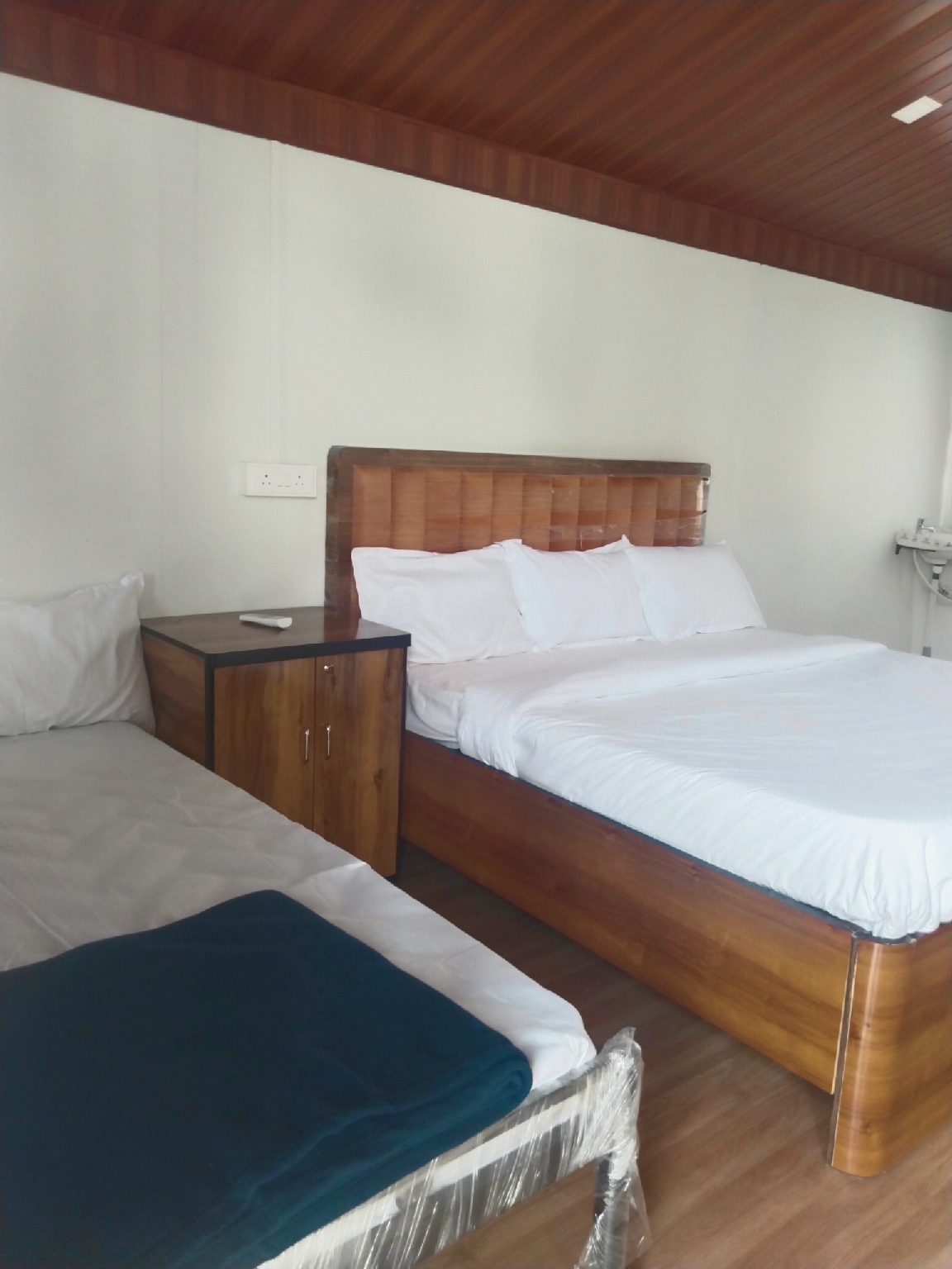 Sky Lawns Standard Room 4