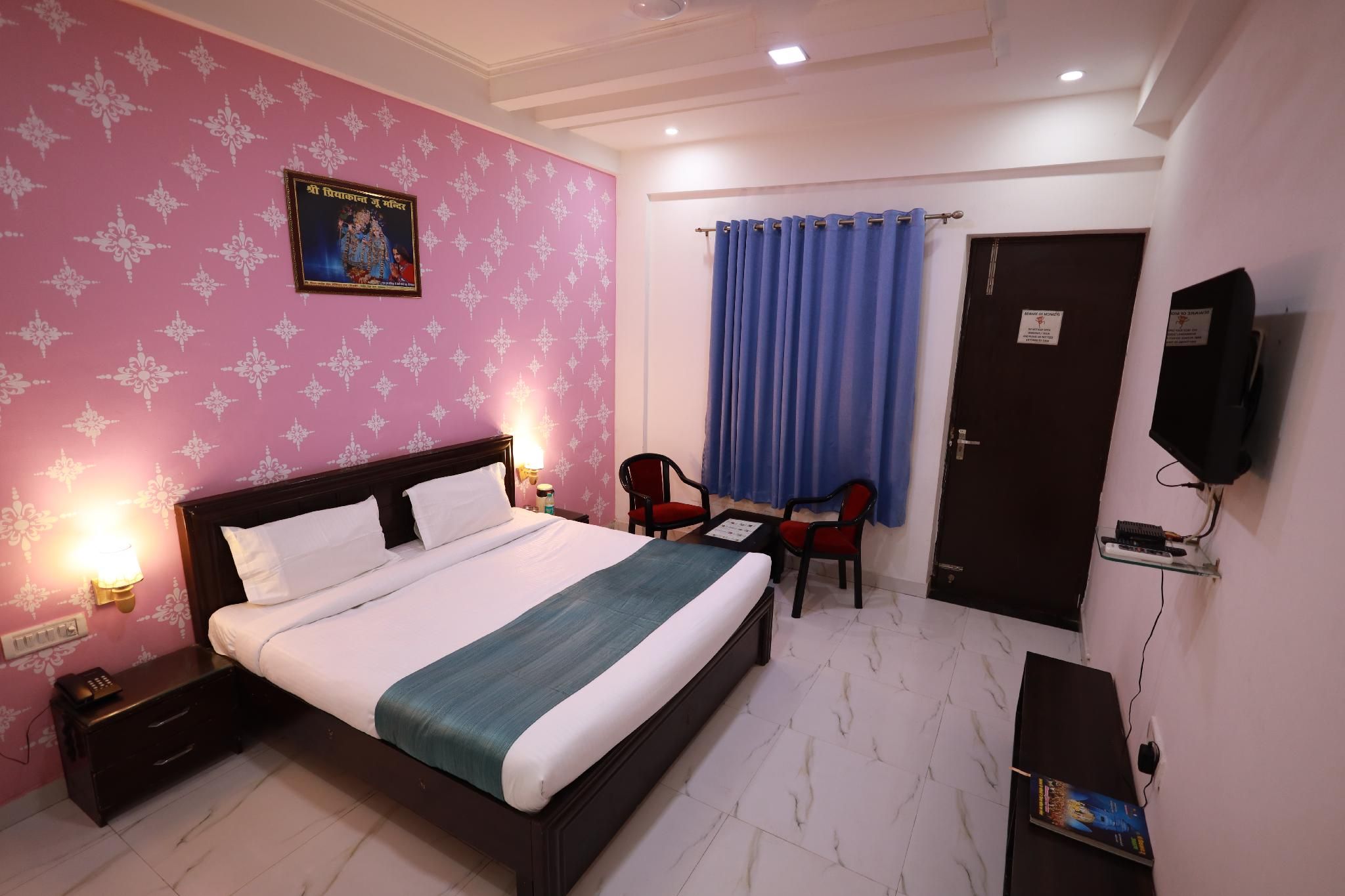 Shanti Sewa Dham Executive Room