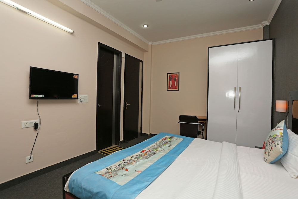 OYO 6575 Shivaay Residency Double or Twin Room 12