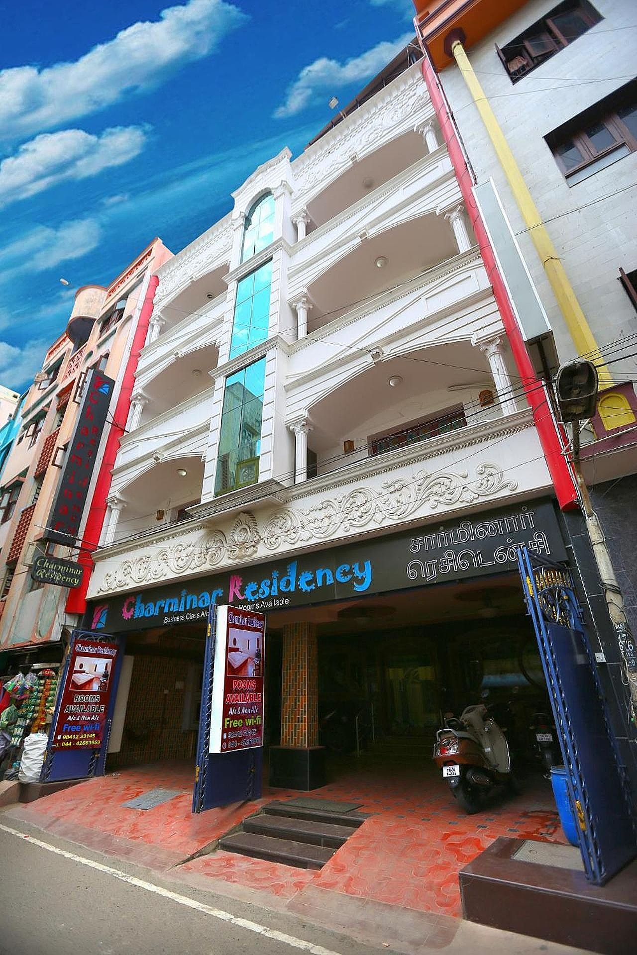 SPOT ON 49855 Charminar Residency