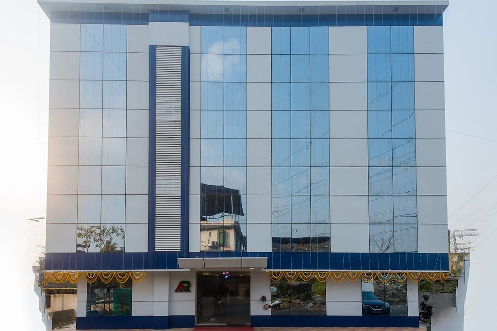 Hotel Arya Residency