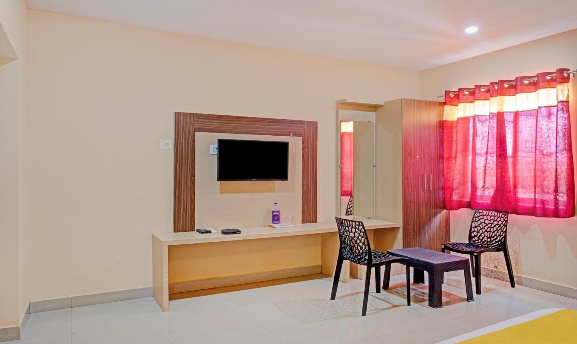Deluxe Single Room