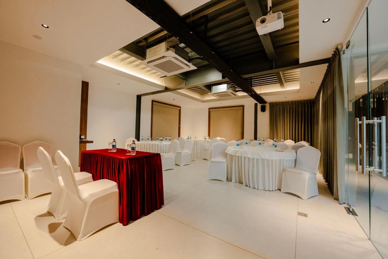 Meeting room / ballrooms