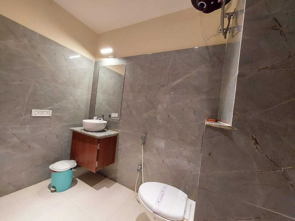 Parth King Beach Resort Mandarmoni Deluxe Double Room with Side Sea View 7