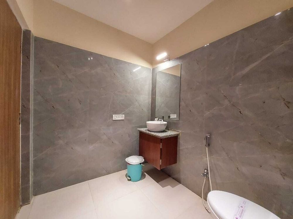 Parth King Beach Resort Mandarmoni Deluxe Double Room with Side Sea View 6