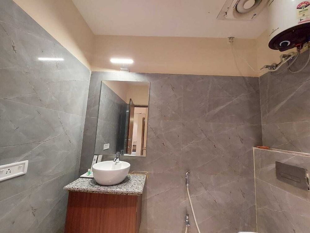 Parth King Beach Resort Mandarmoni Deluxe Double Room with Side Sea View 5