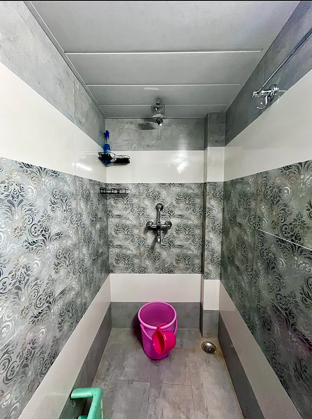 Trilok Residency  super deluxe air conditioining room 3