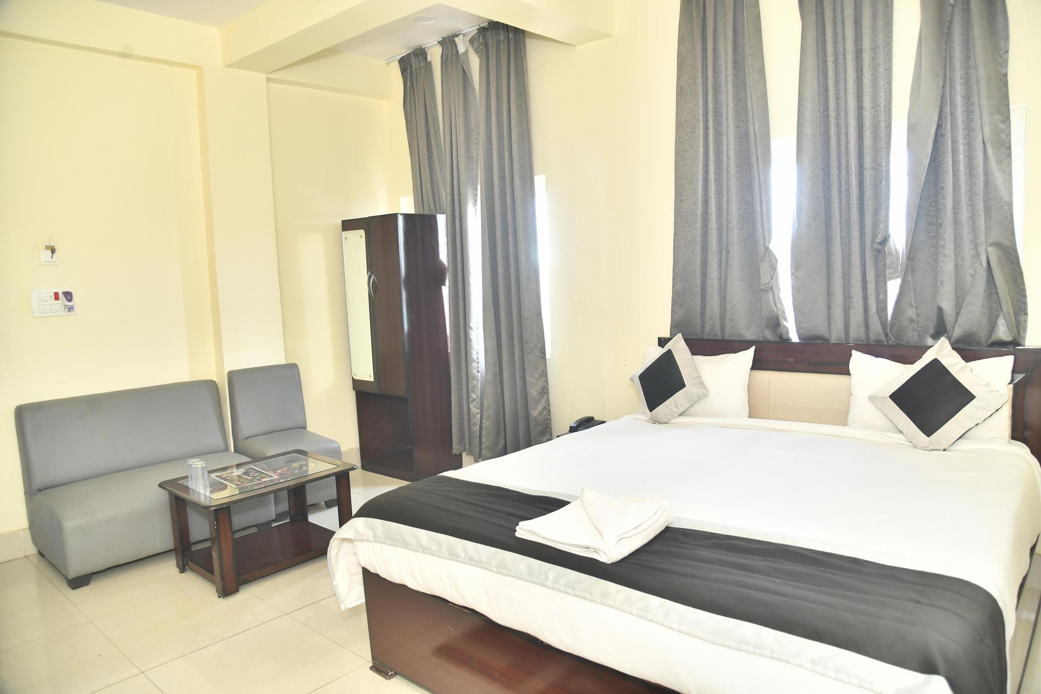 Club Deluxe Room