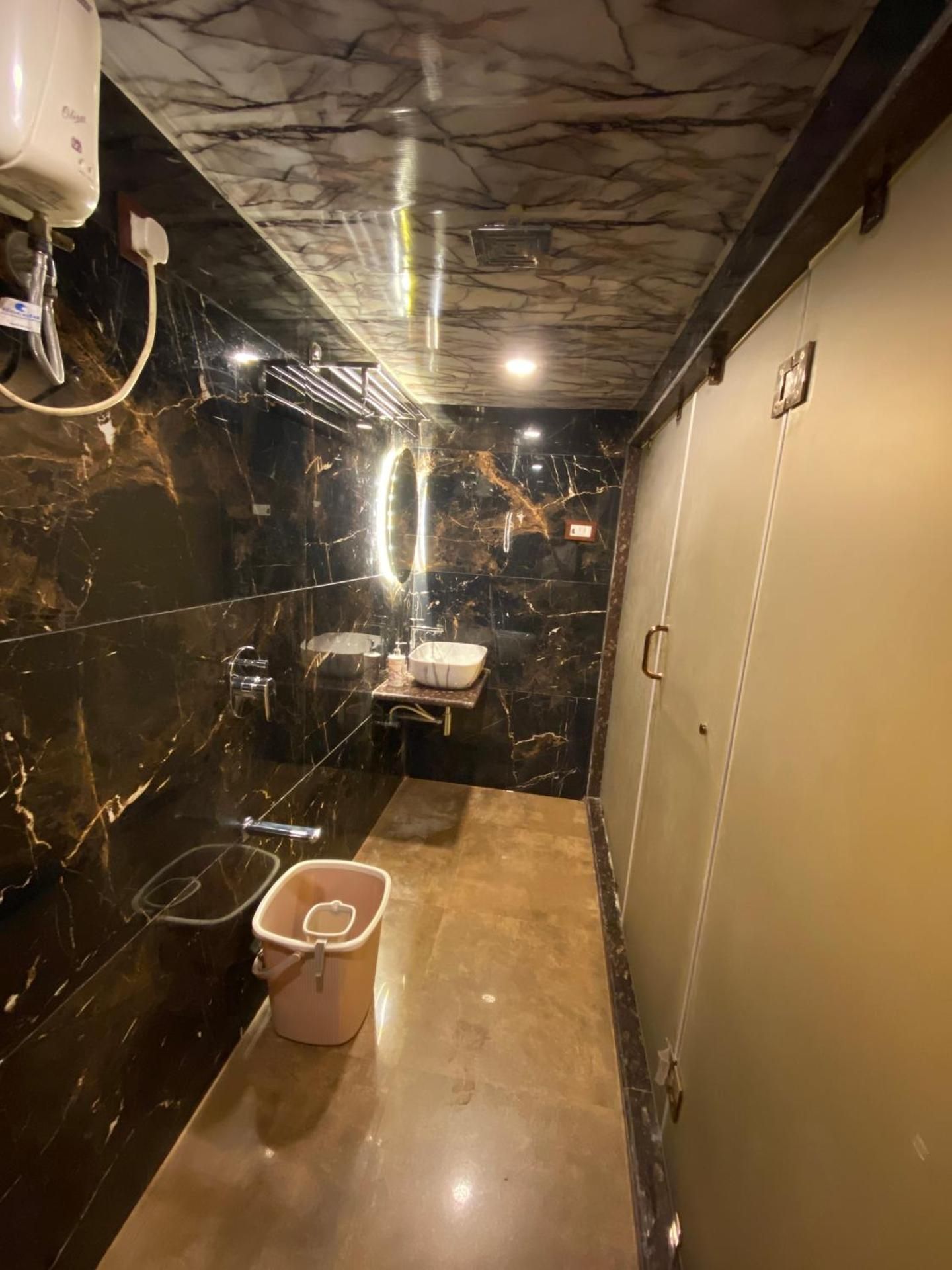 Hotel 97 Inn