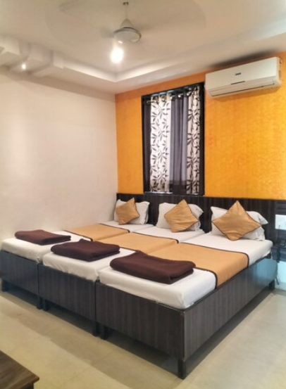Triple Bed AC