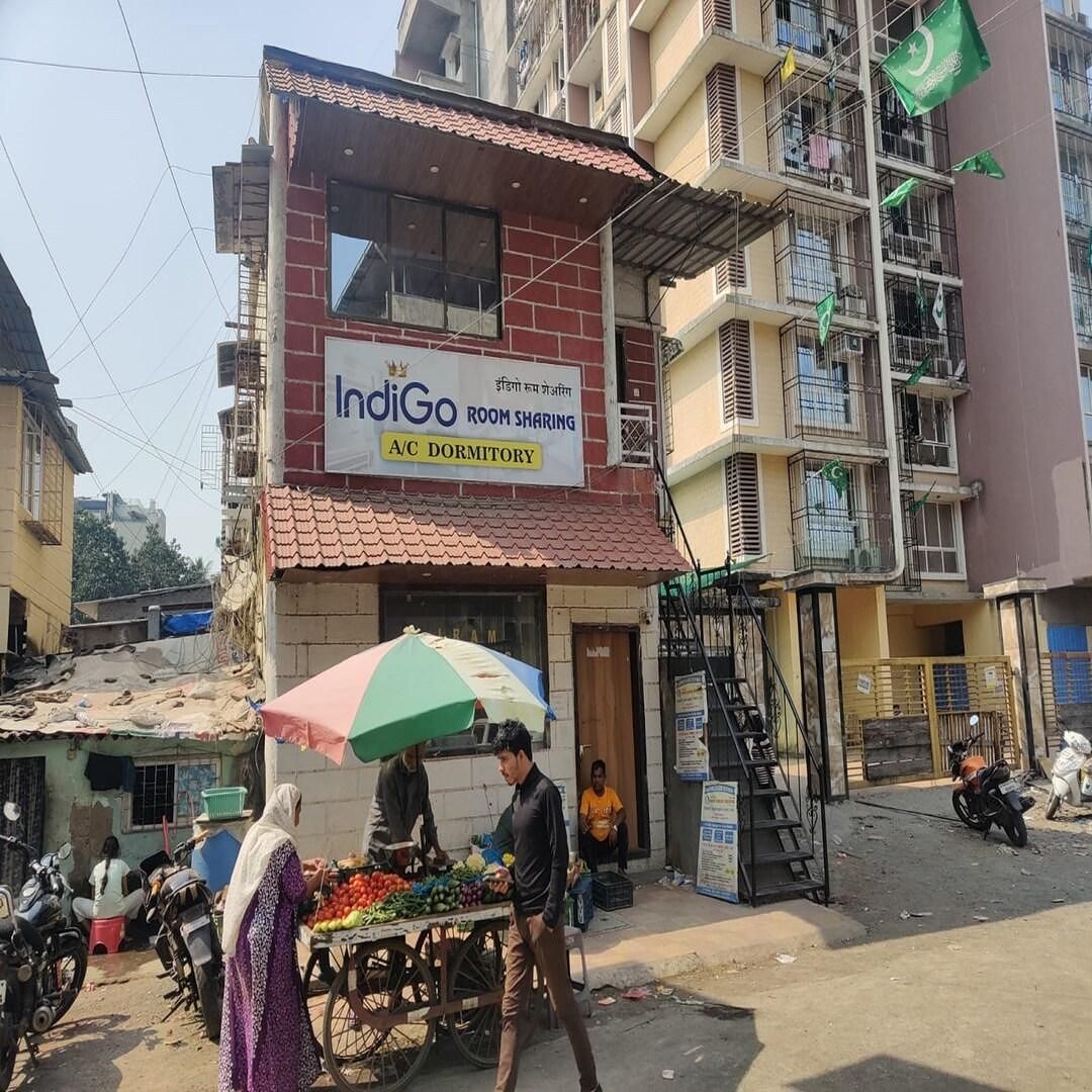 Indigo Room Sharing, Dormitory