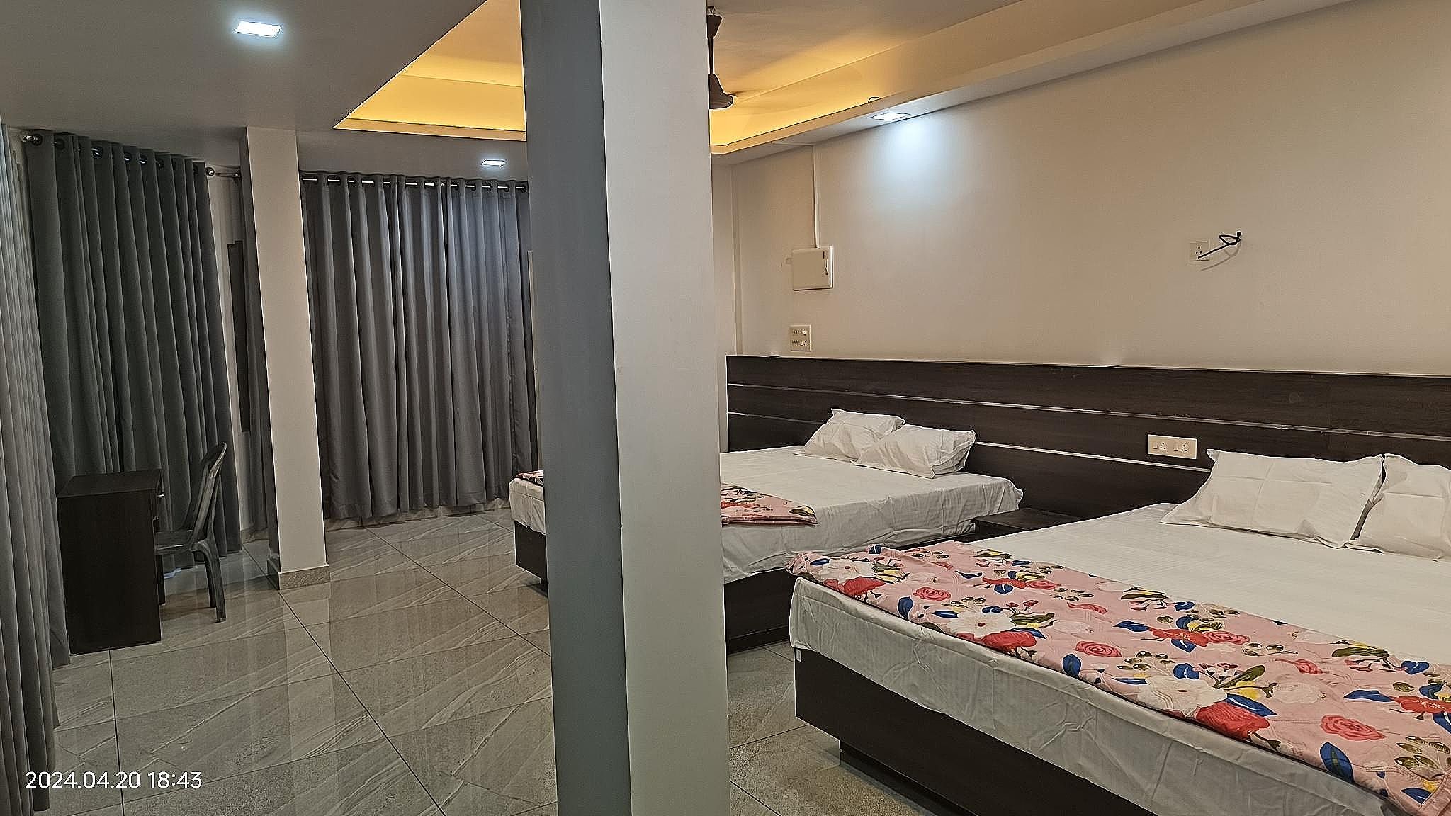 Executive Suite City view