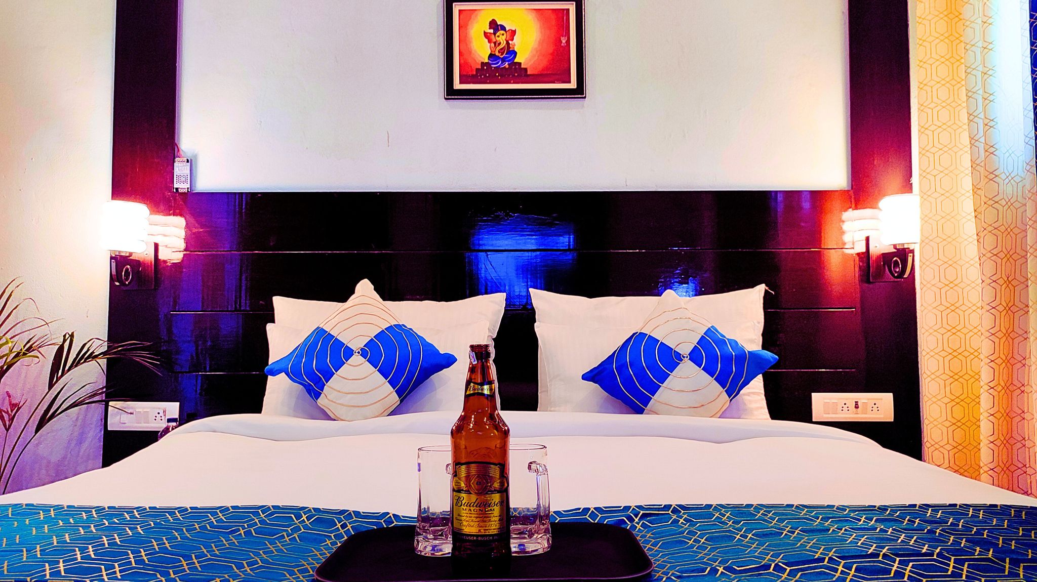 THE  Madhu Nandan  Economy Room 3