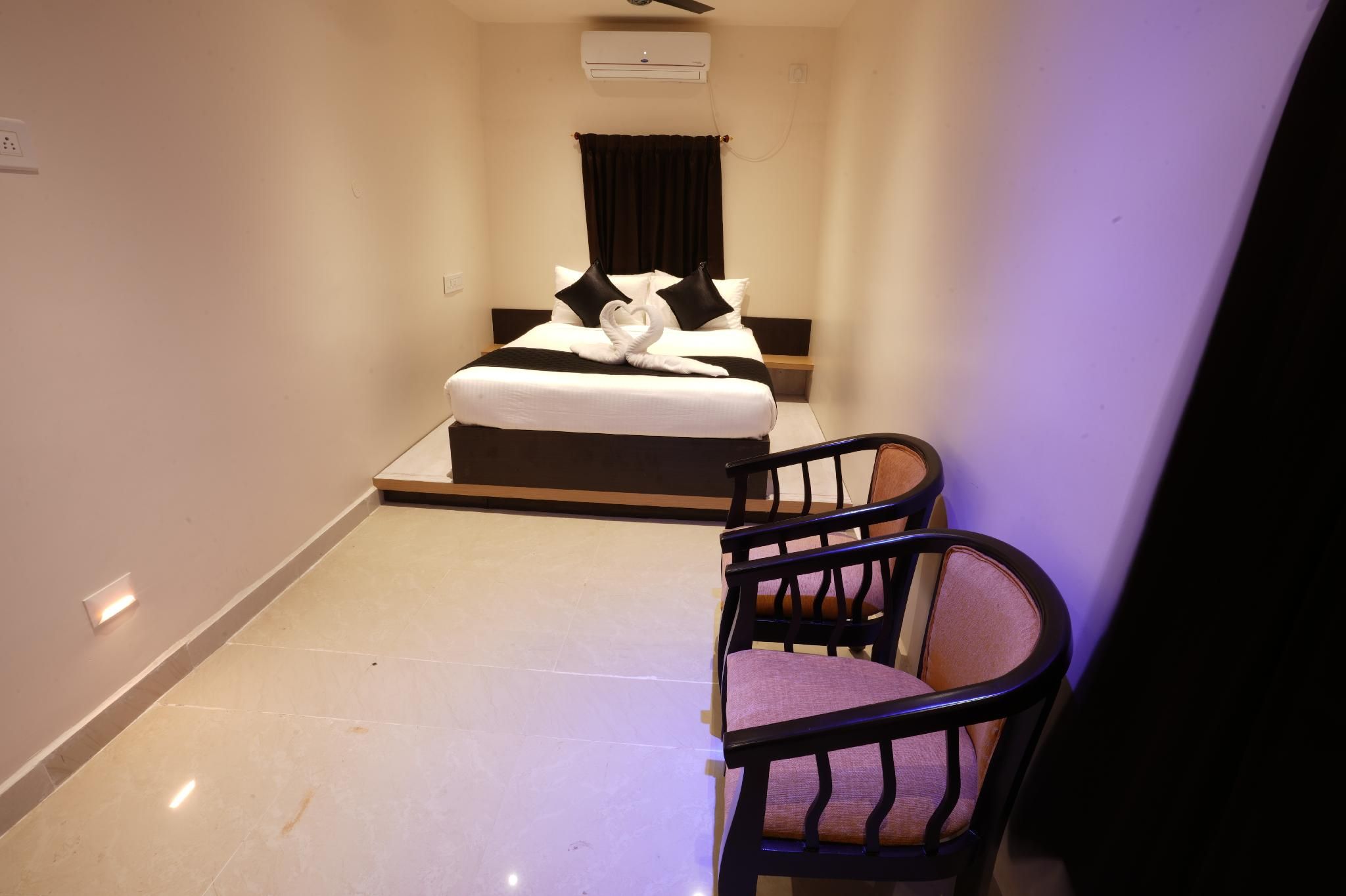 Hajiyar Residecny Deluxe Suite