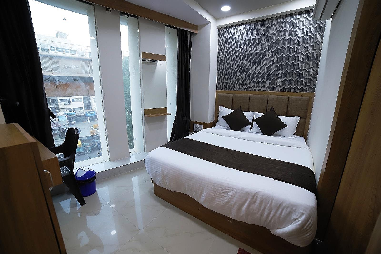 Surya Villas Standard Room Double 2
