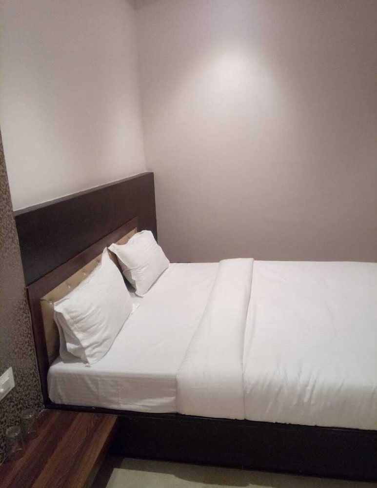 HOTEL HILL VIEW Classic Room 6