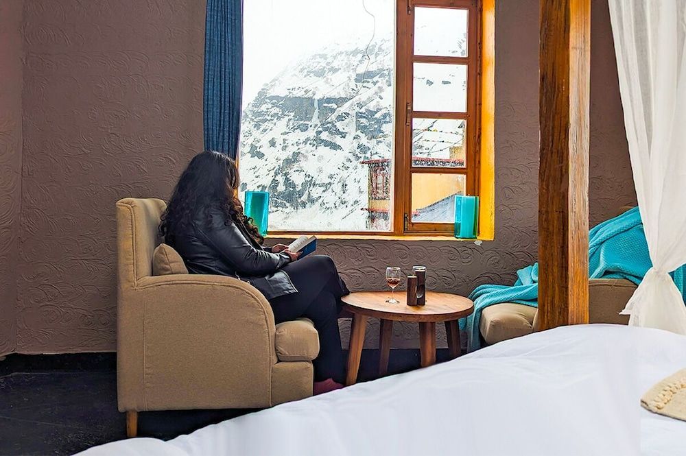 Moustache Koksar Luxuria Deluxe Cottage with Mountain View 3