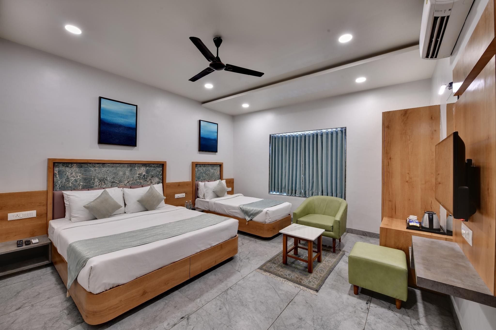 Executive Triple Room