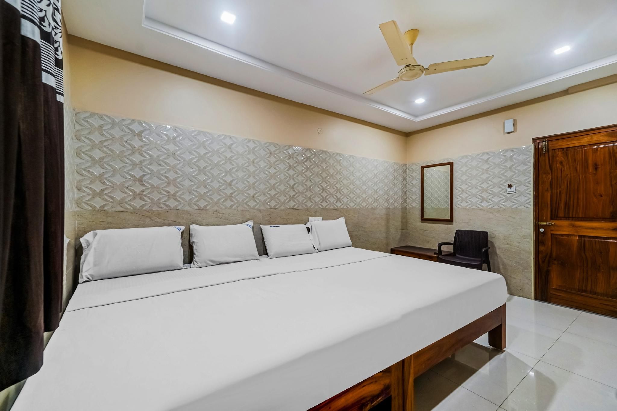 Standard Suite