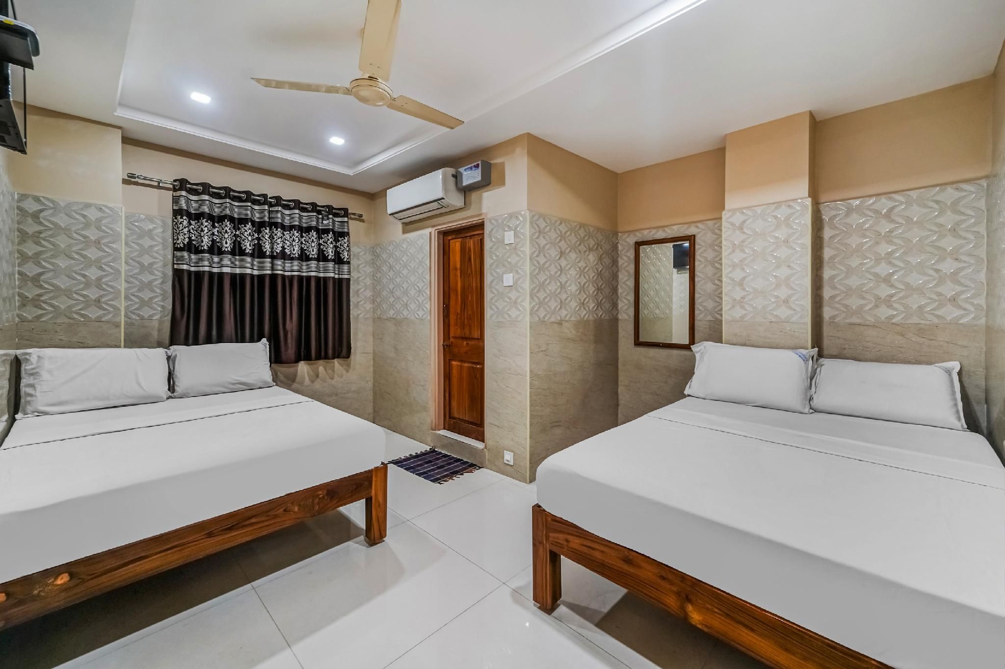 Standard Suite