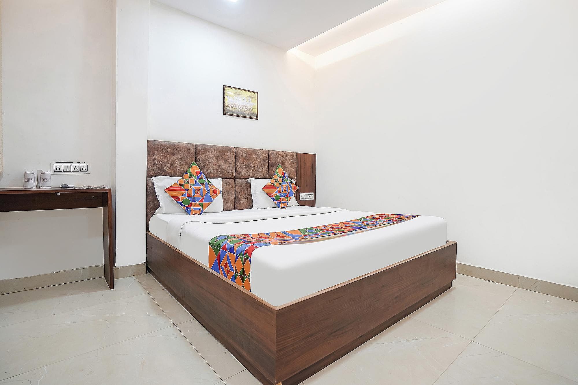 HOTEL VISHAL PALACE Deluxe Room 6