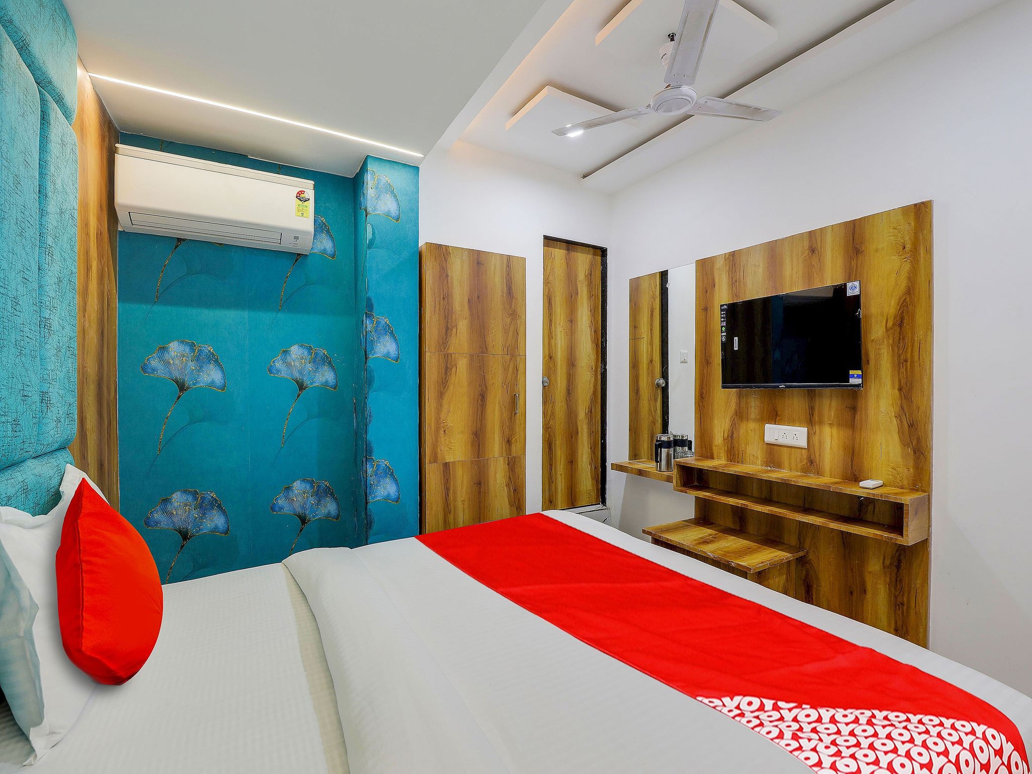 Super Collection O Maninagar Near Railway Station formerly A1 Residency Classic 5