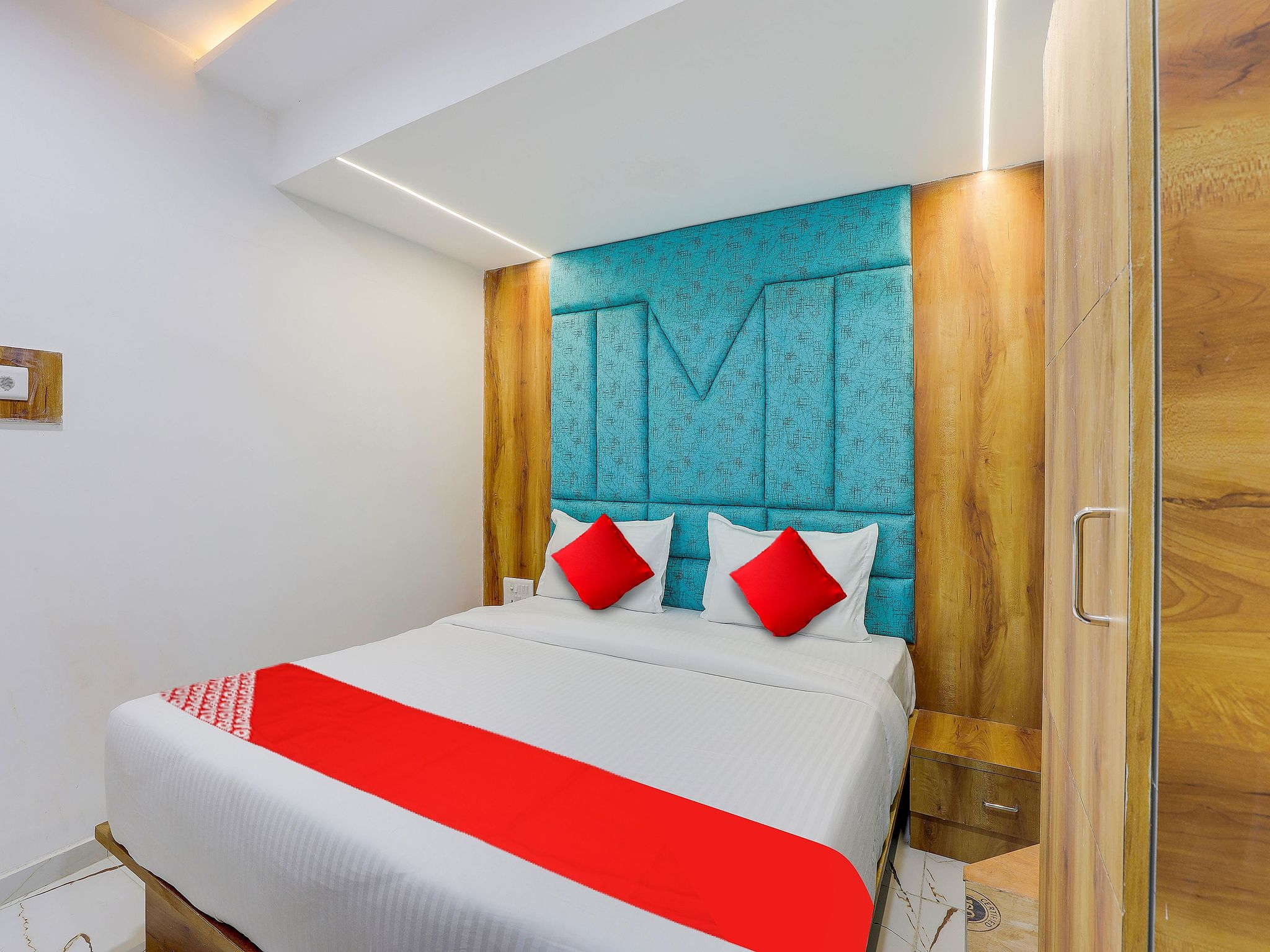 Super Collection O Maninagar Near Railway Station formerly A1 Residency Classic 3