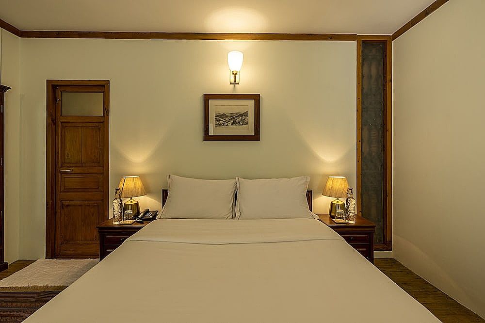 ama Stays & Trails Ballyhack Cottage,Shimla Suite, 2 Bedrooms (Deodar)