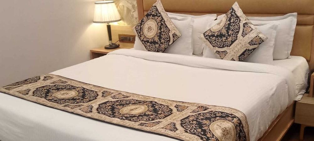 Primeland Hotel Executive Double Room 2