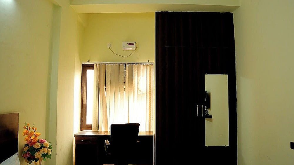 Hotel Livinn by F9 Deluxe Room 10