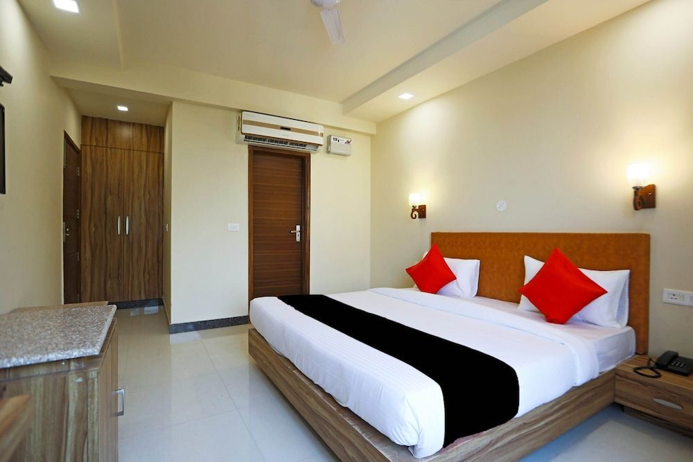 OYO 8526 SD Royal Inn Double or Twin Room 17