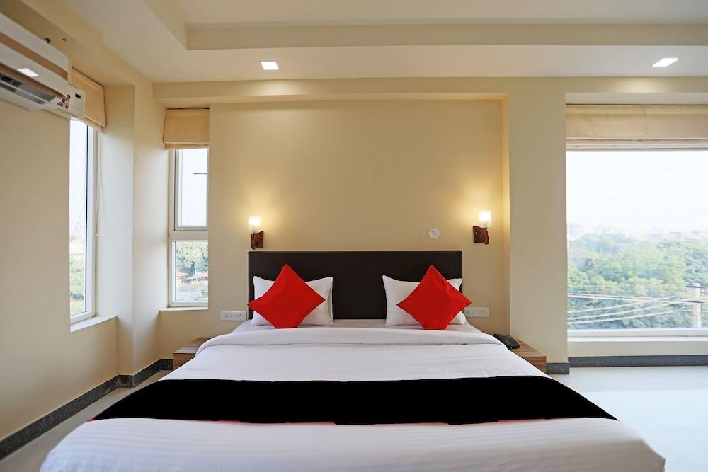 OYO 8526 SD Royal Inn Double or Twin Room 6