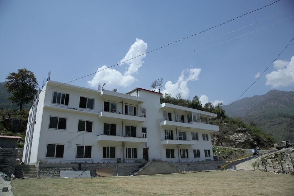 Raja Ji Hotels
