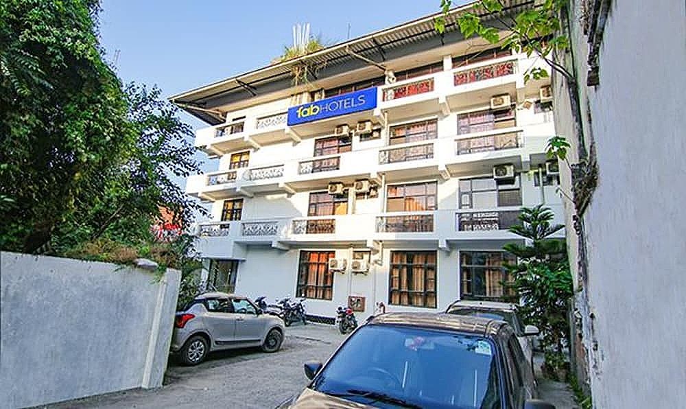 FabHotel CP Palace