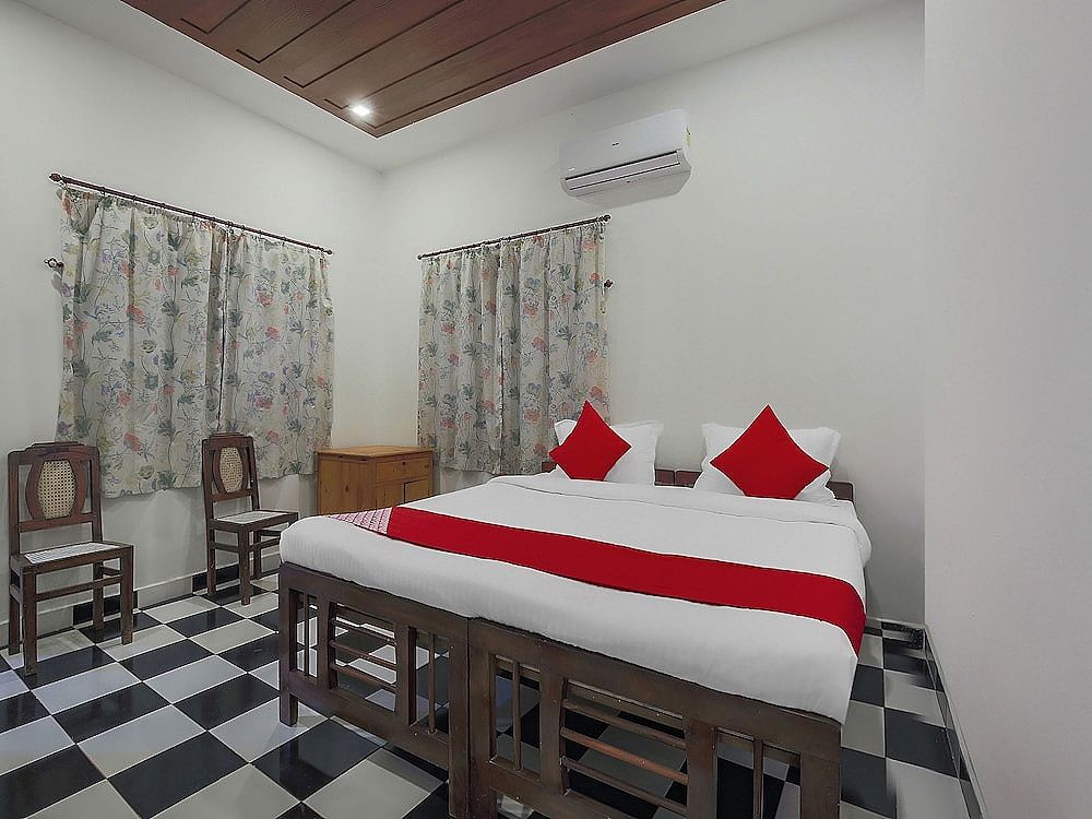 OYO 18371 near Anjuna Double or Twin Room 2