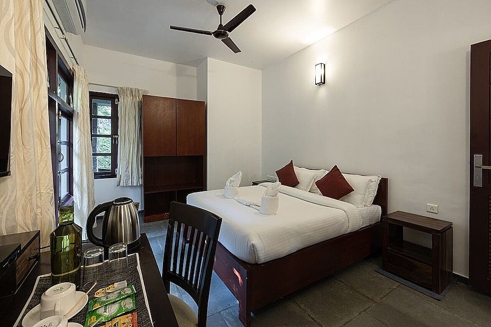 Avadale Munnar - Stag Groups Not Allowed Standard Double Room