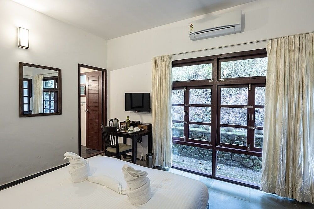 Avadale Munnar - Stag Groups Not Allowed Standard Double Room 3