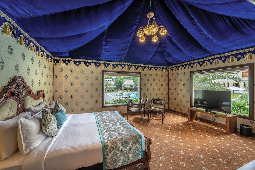 R Chandras Palace Luxury Tent, 1 Queen Bed, Private Bathroom, Garden View 2